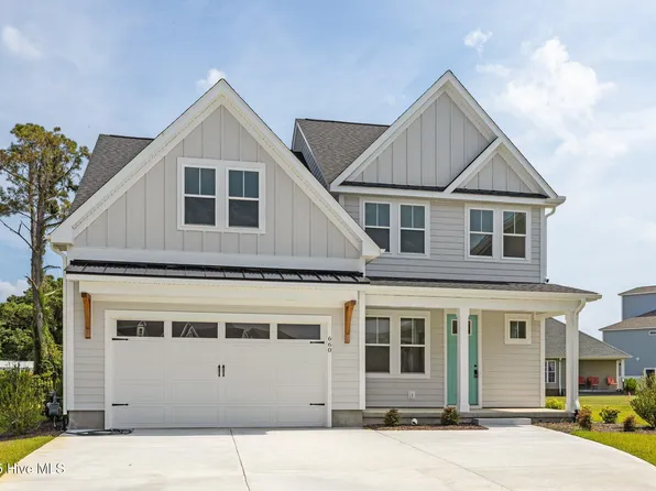 660 Fishermans Point, Newport, NC 28570