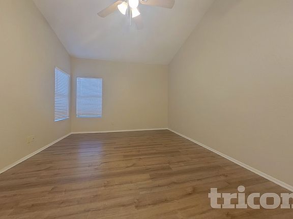 5th image of 11619 W Cyprus Dr