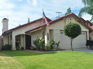 2877 Hollow Glen Cir, Rialto, CA 92376