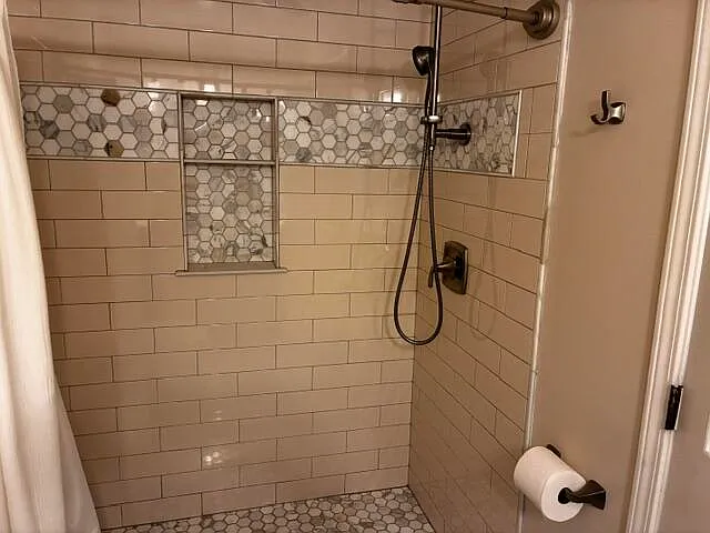 1357 Heatherwood Ln — Photo 26