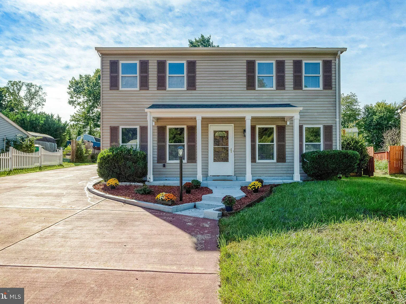 3 bed, 2.5 bath, 1408 sqft, $2,850 — Photo 1
