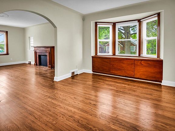 2nd image of 7075 Corbitt Ave