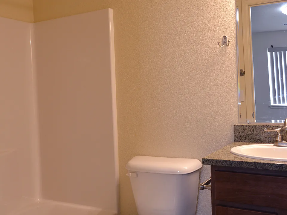 En Suite Bathroom_02152022