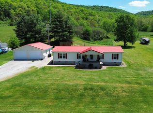 3149 Salt Lick Rd, Vanceburg, KY 41179