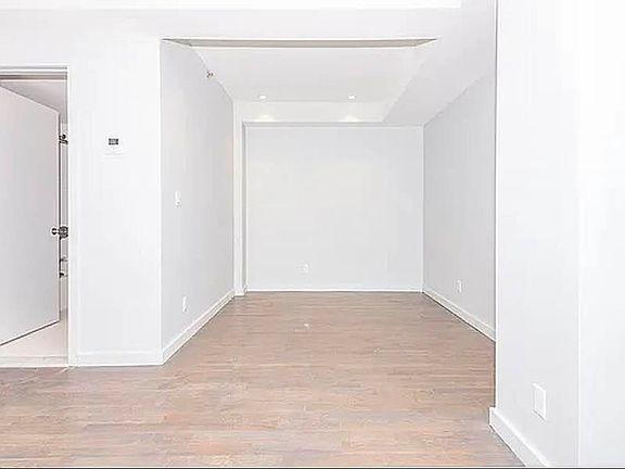3rd image of 594 Bushwick Ave APT 301
