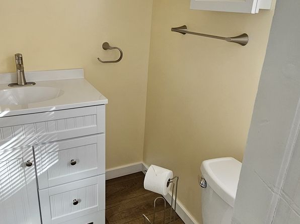 206 E Danaher St #3