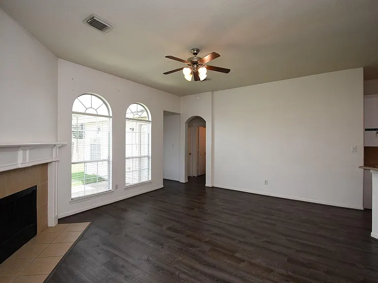 128 Long Canyon Ln — Photo 7