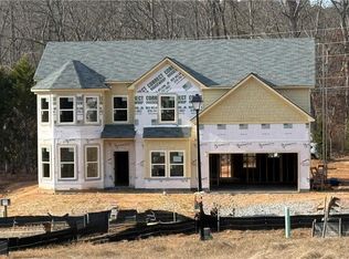 4250 Shirebrook Trl, Hoschton, GA 30548