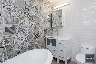 Rented by Bond New York