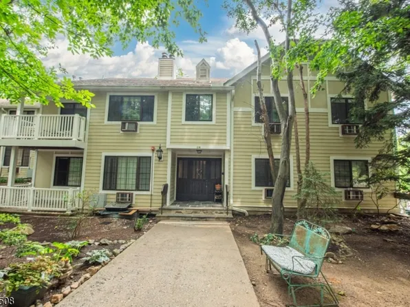 4 B-C Foxwood Dr BLDG B #C, Morris Plains Boro, NJ 07950