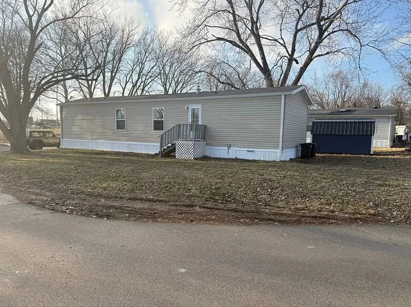 1716 B St, Normal, IL 61761