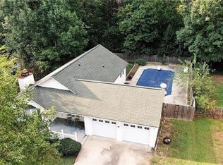 107 Meadow Ridge Dr, Thomasville, NC 27360