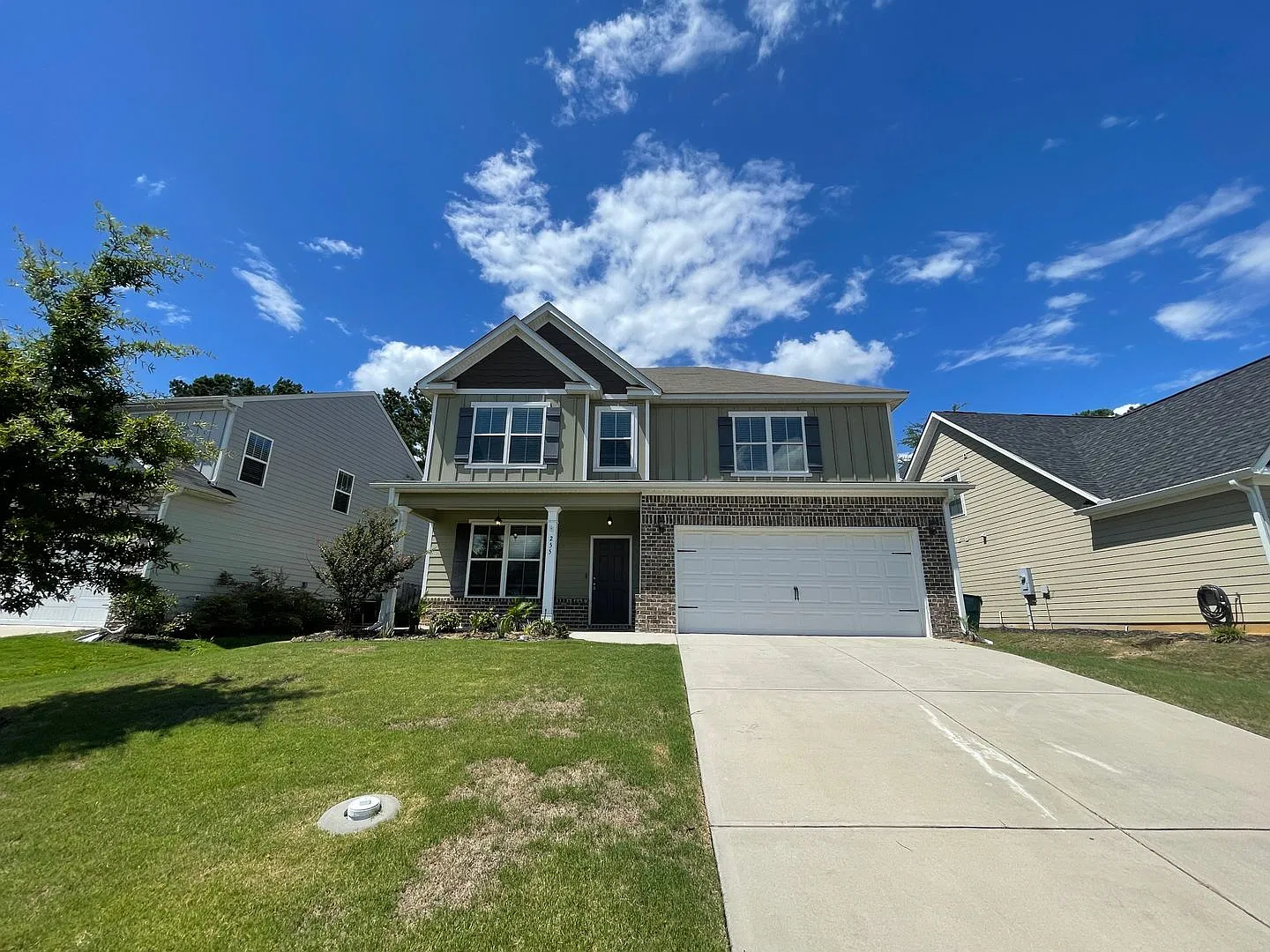 4 Bed/2.5 Bath with double car garage and fenced backyard in Evans, GA — Photo 3