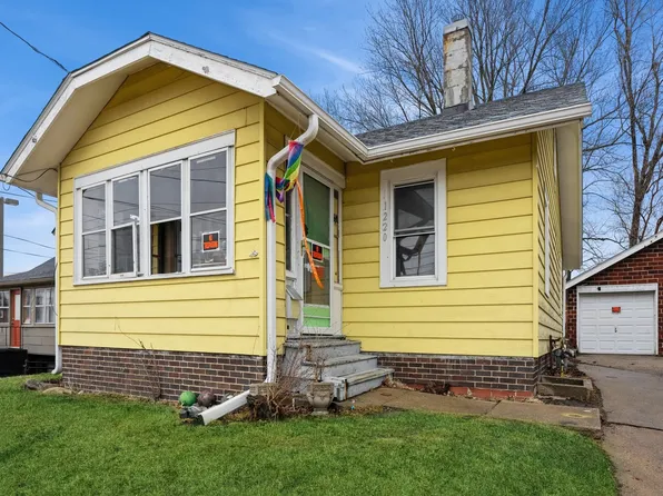 1220 1st Ave E, Newton, IA 50208