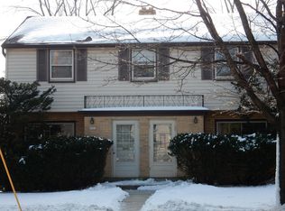 8351 Watertown Plank Rd, Wauwatosa, WI 53213