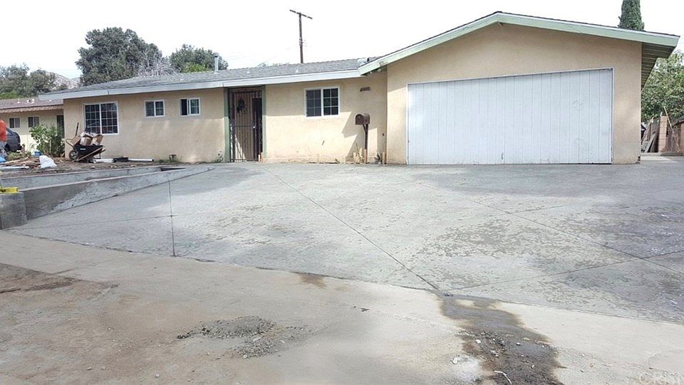 1st image of 11460 Prager Ave