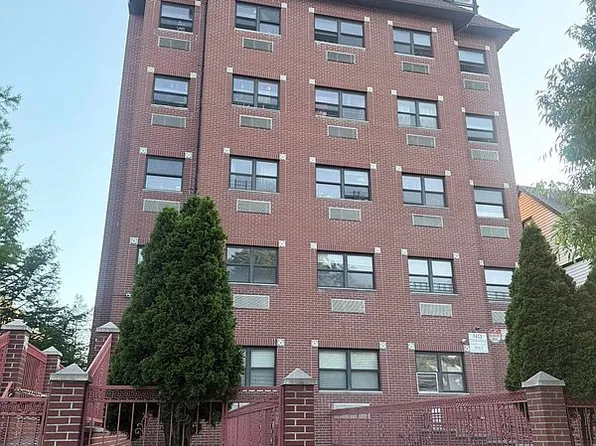 46-06 88th St #4G, Elmhurst, NY 11373