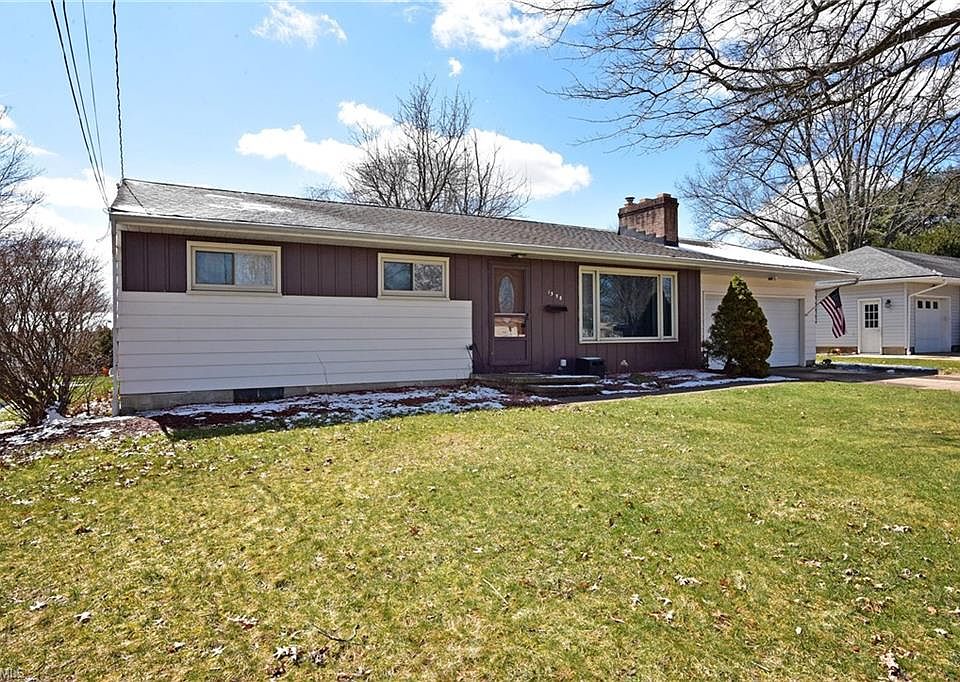 1st image of 1558 Harden Dr