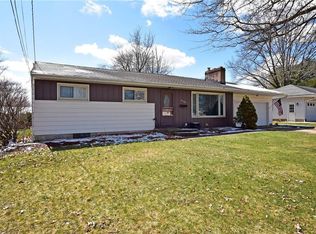 1558 Harden Dr, Barberton, OH