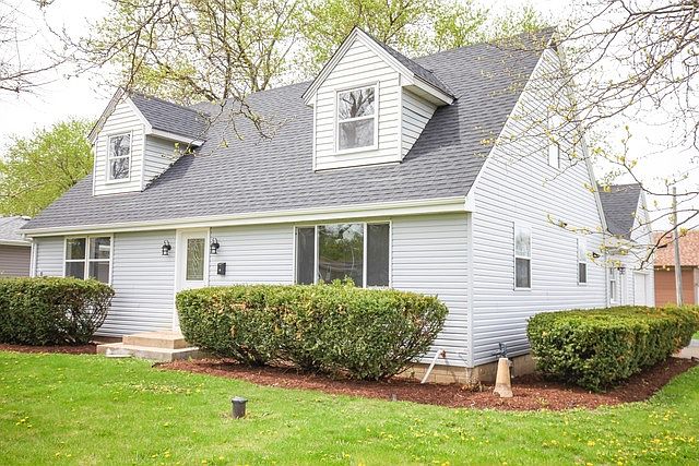 1st image of 1131 Sheila Dr