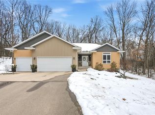 129 Grey Friar Lane, Eau Claire, WI 54701