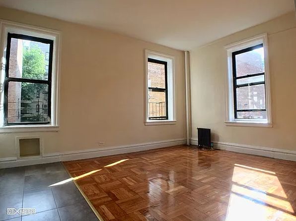 10 Hillside Ave APT 3B