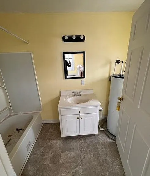 112 S Laurel St #B — Photo 3