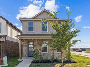 2601 Tanager St, Fort Worth, TX 76118