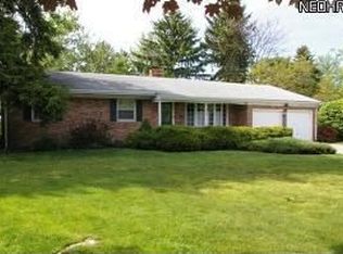 4336 Parklawn Dr, Willoughby, OH