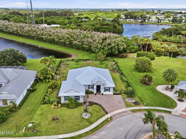 108 Snowy Egret Way, Sebastian, FL 32958