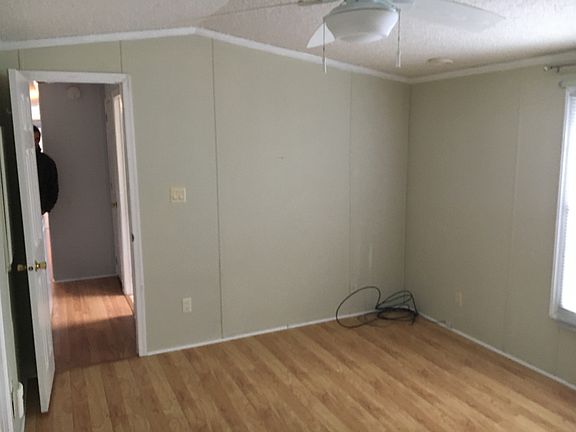5th image of 443 S 6th Ave Trlr 110