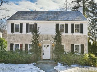 14 Marion Ave, Short Hills, NJ 07078
