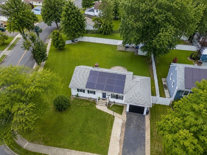 1st image of 72 Valley View Rd