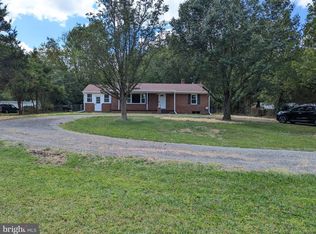 31405 Point Lookout Rd, Mechanicsville, MD 20659