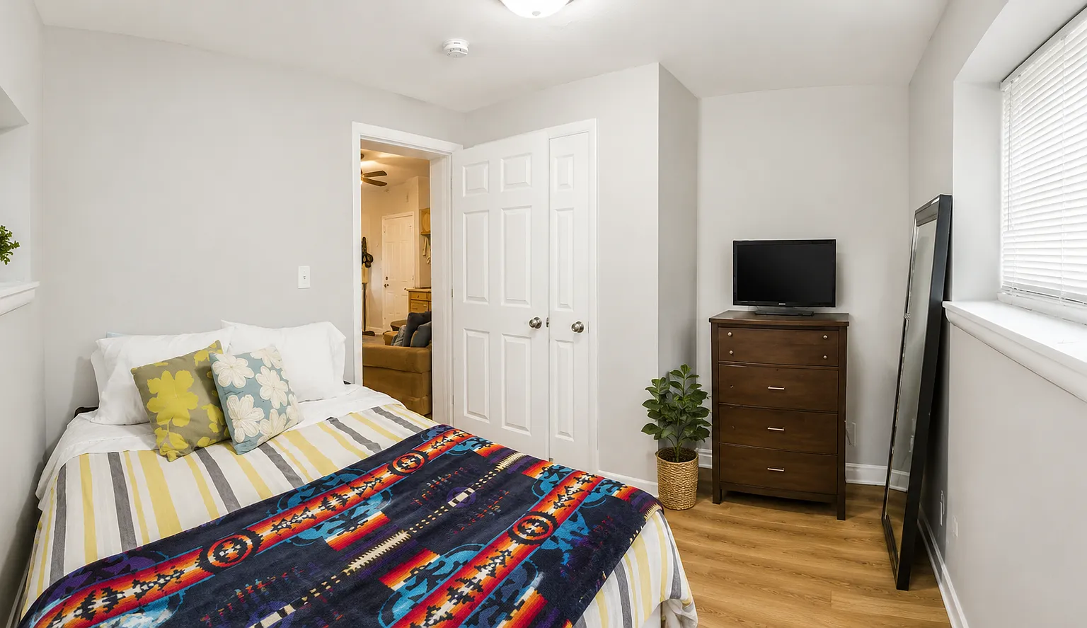 1 bed, 432 sqft, $1,100 — Photo 2