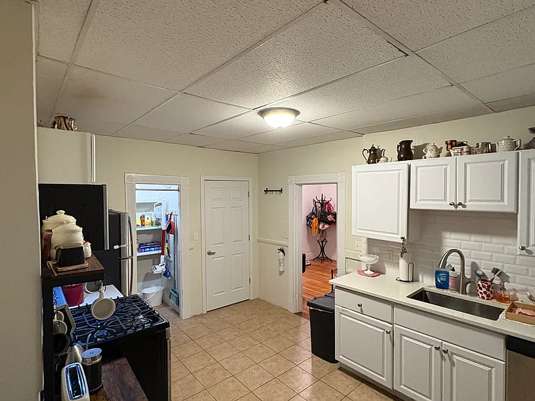 42 Brackett St — Photo 8