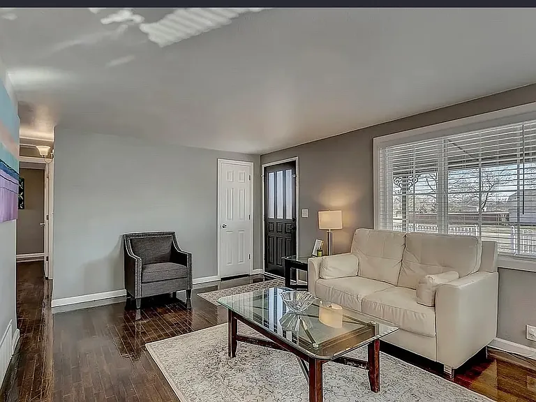 6301 W Exposition Ave — Photo 2