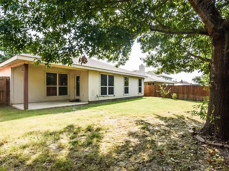 2404 Glenhaven Dr — Photo 23