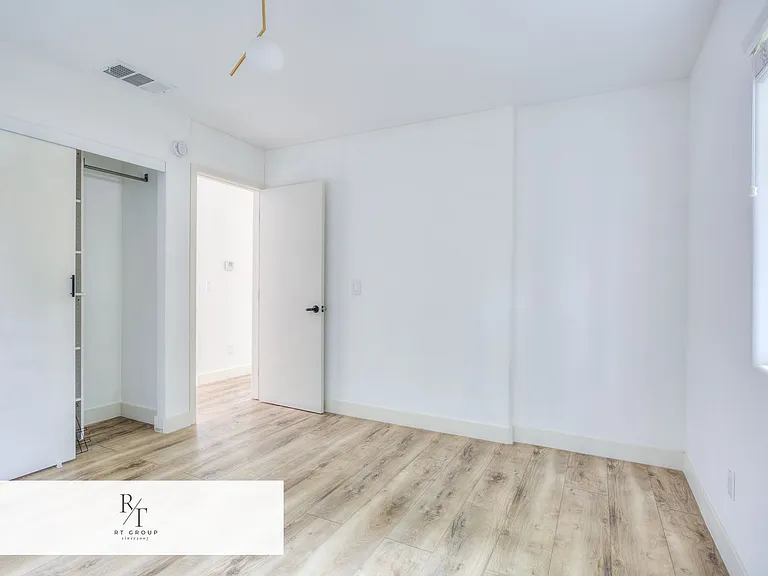 4914 Kauffman Ave #B — Photo 12