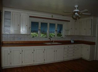 1765 Division Rd, East Greenwich, RI 02818