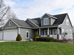 1554 146th Ave, Dorr, MI 49323