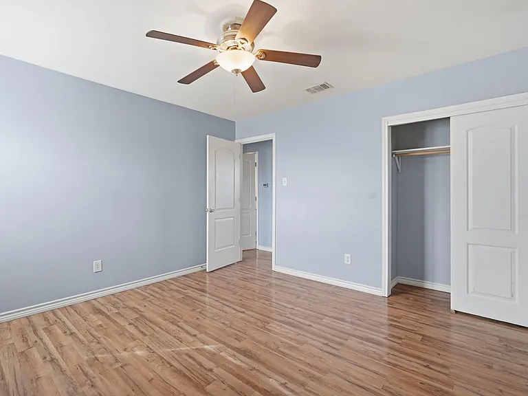 1741 Pasadena Dr — Photo 23