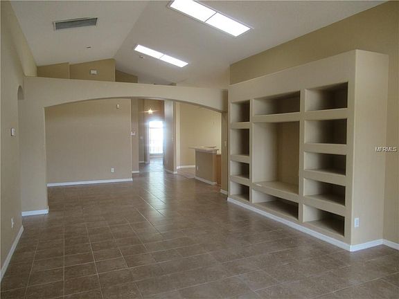 5th image of 3024 Samosa Hill Cir
