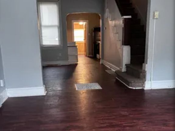 2nd image of 479 N 6th St