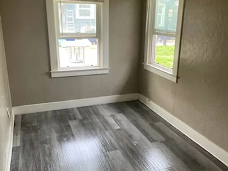 1324 N Farris Ave — Photo 10