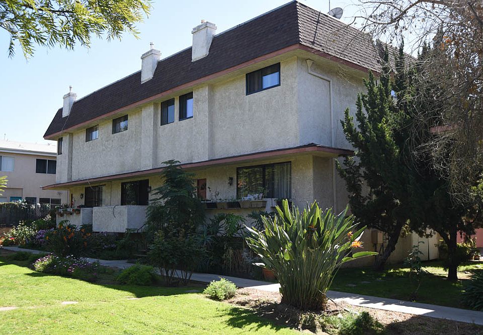 1st image of 7610 Canby Ave Unit 3