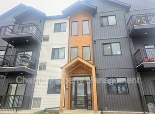 9227 228th St NW #306, Edmonton, AB T5T 7B2