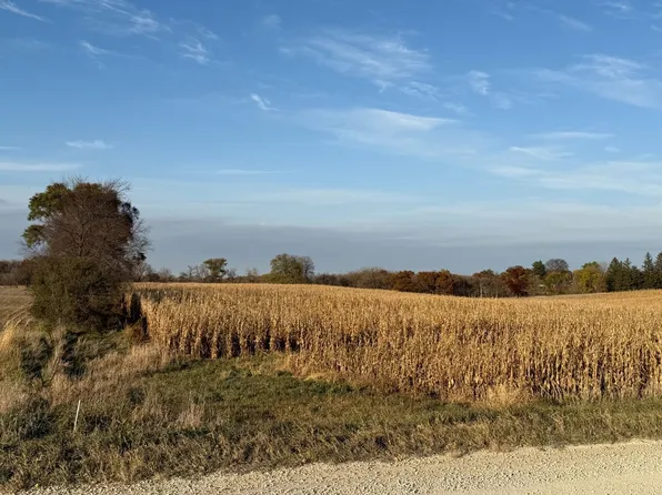 9498-9001 80th Ave SE, Stewartville, MN 55976