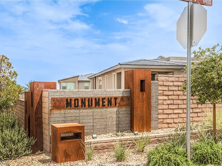 11390 Crimson Ledge Ave — Photo 31