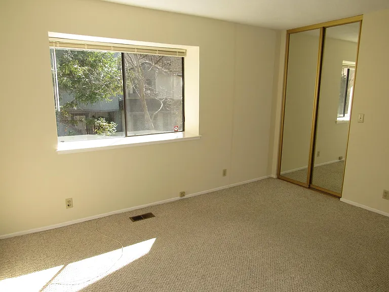 34765 Hemet Cmn — Photo 16